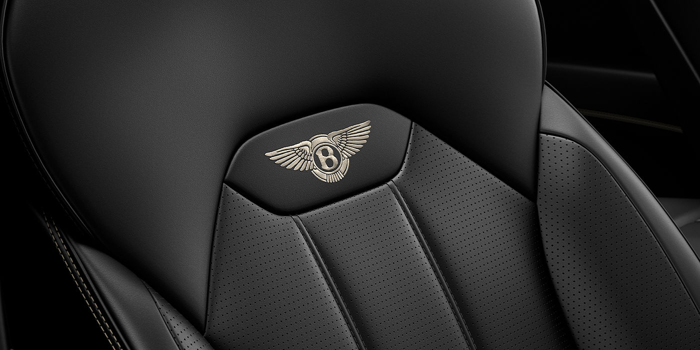 Bentley Zug Bentley Bentayga SUV seat detail in Beluga black hide