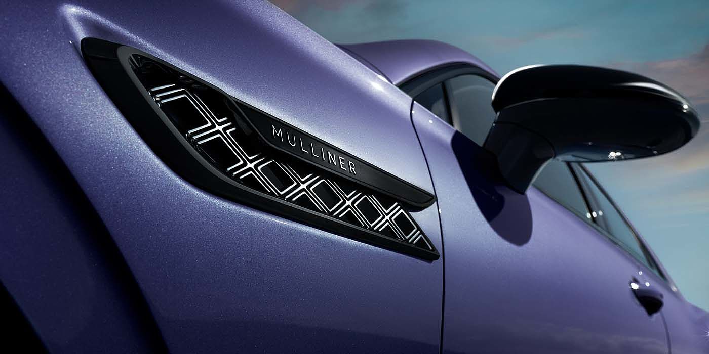 Bentley Zug Bentley Flying Spur Mulliner in Tanzanite Purple paint with Blackline Specification wing vent