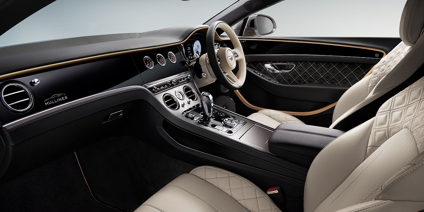 Bentley Zug Bentley Continental GT Mulliner coupe front interior in Beluga black and Linen hide