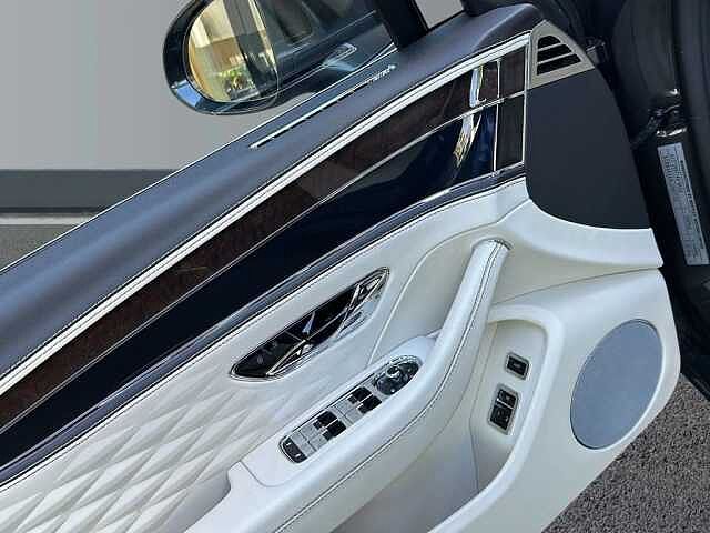 13:Bentley Flying Spur W12, Berlina, Anthracite, Bentley Zug